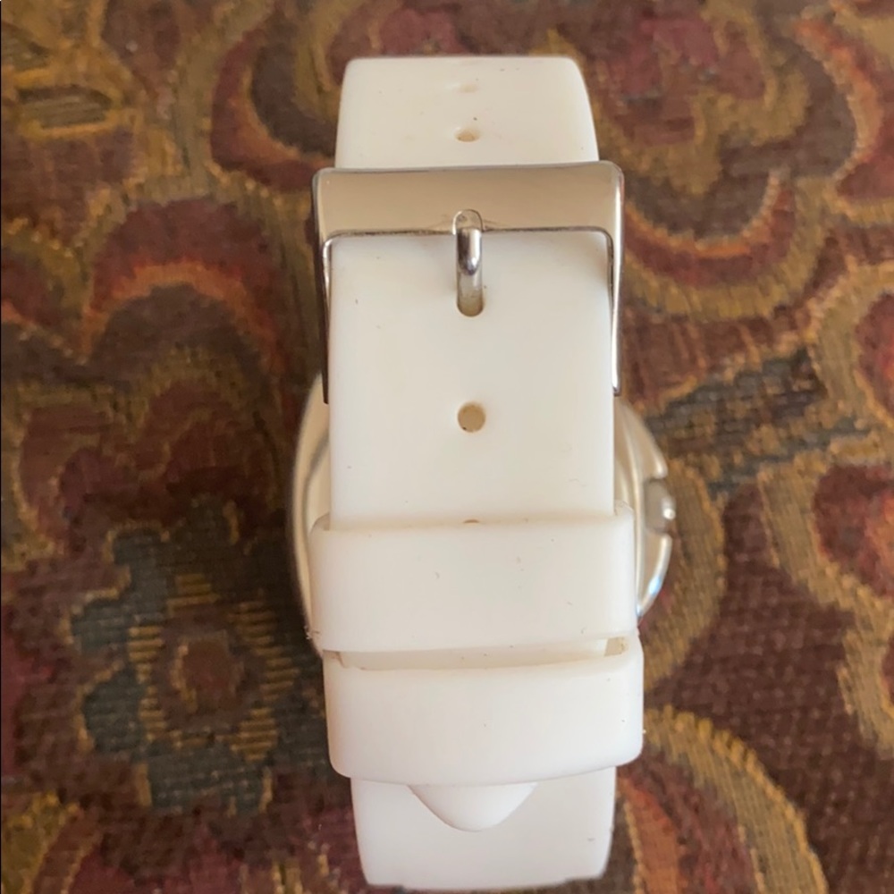 Guess watch - Picture 3 of 3